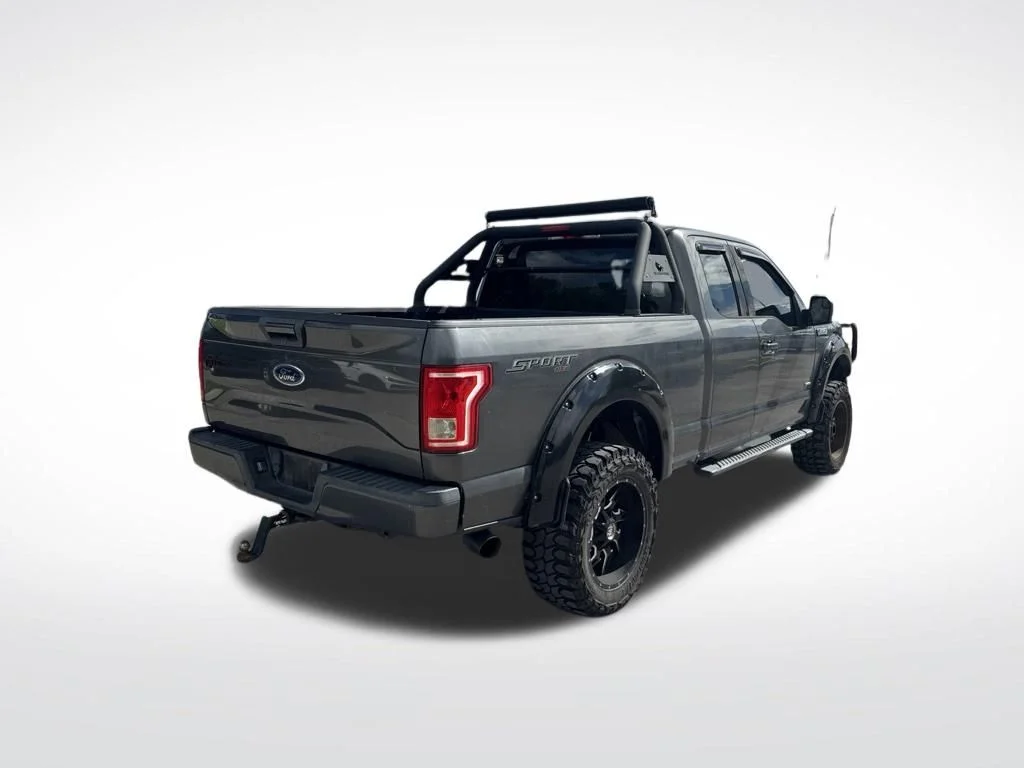 Used 2017 Shadow Black Ford Lariat image 5