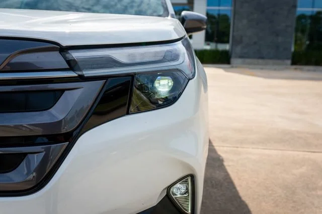 New 2026 Crystal White Pearl Subaru Limited Hybrid image 3