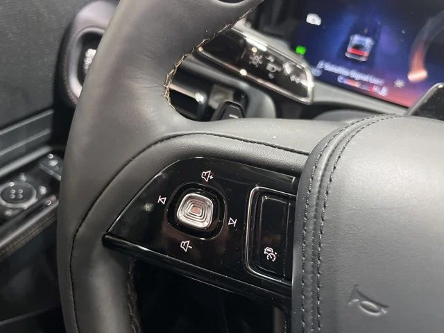 New 2026 Whisper Blue Metallic Clearcoat Lincoln Premiere® image 50
