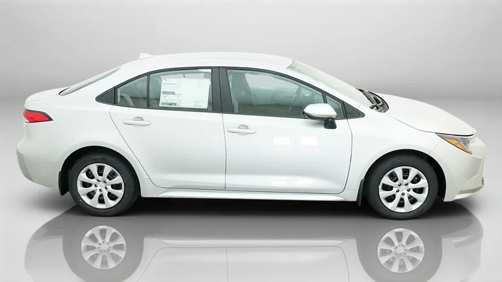New 2027 Classic Silver Metallic Toyota LE image 20