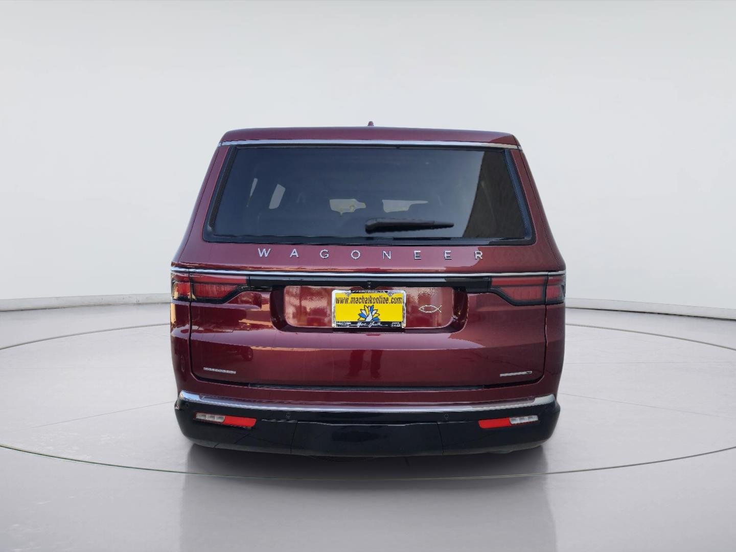 Used 2022 Velvet Red Pearlcoat Jeep Series I image 4