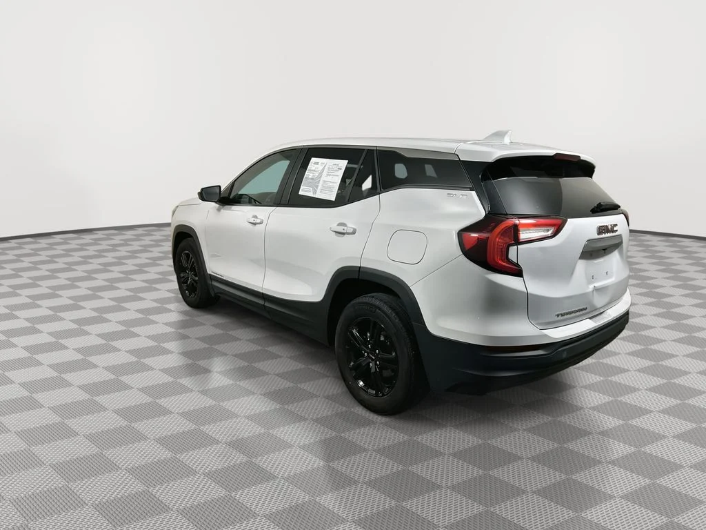 2024 GMC Terrain SLE - Photo 6