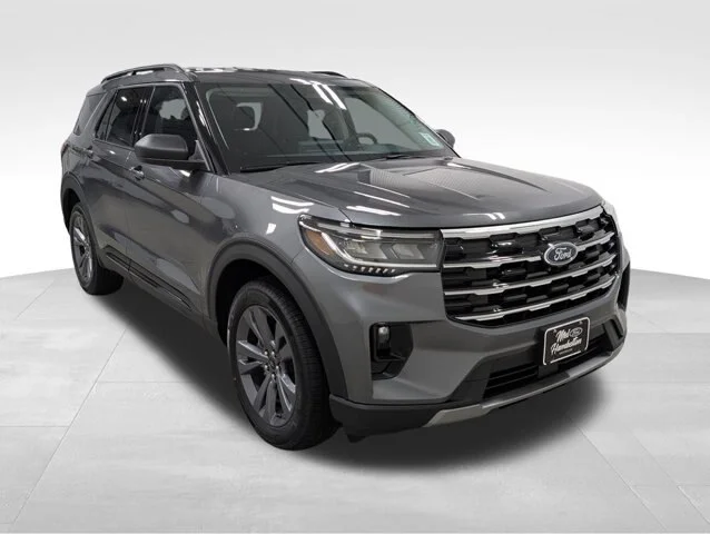 New 2026 Carbonized Gray Metallic Ford Active image 48