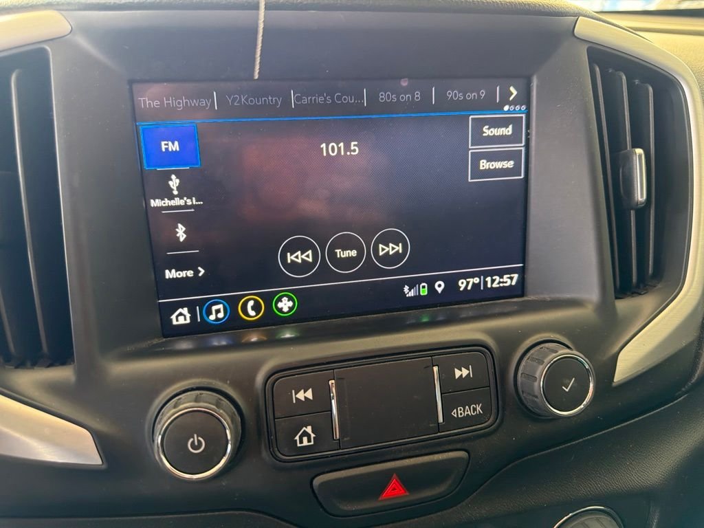 Used 2020 White GMC SLT image 9