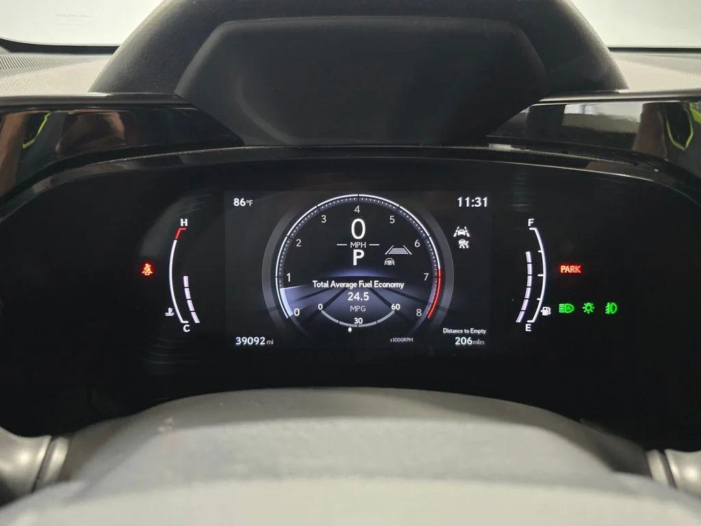Used 2023  Lexus 250 Premium image 18