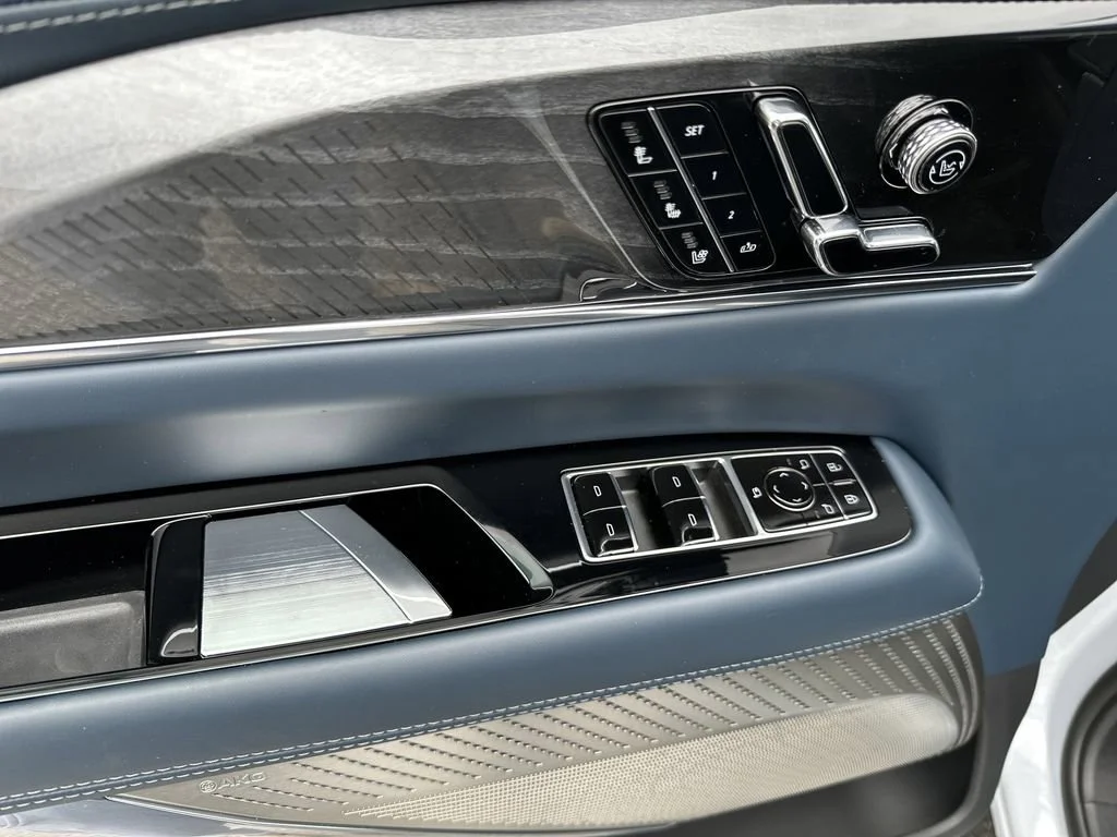 2026 Cadillac Escalade IQL Premium Sport - Photo 11