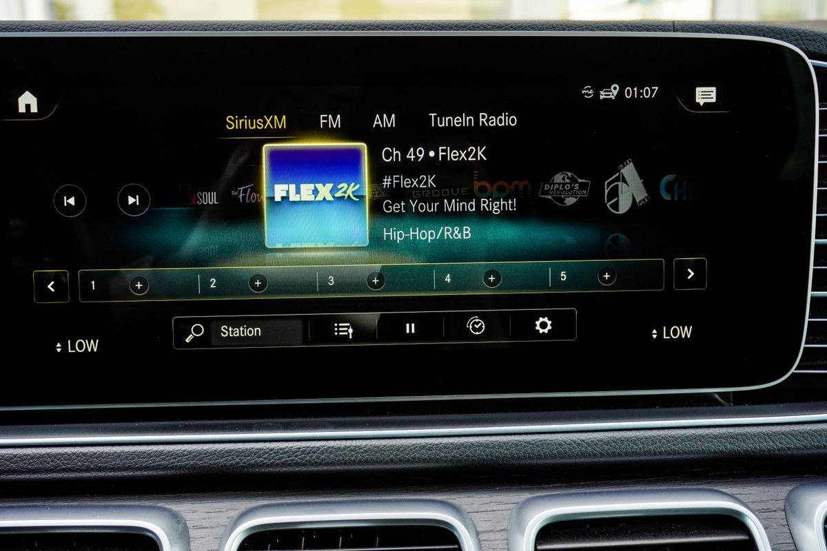 Used 2023 Gray Mercedes-Benz GLS 580 image 24