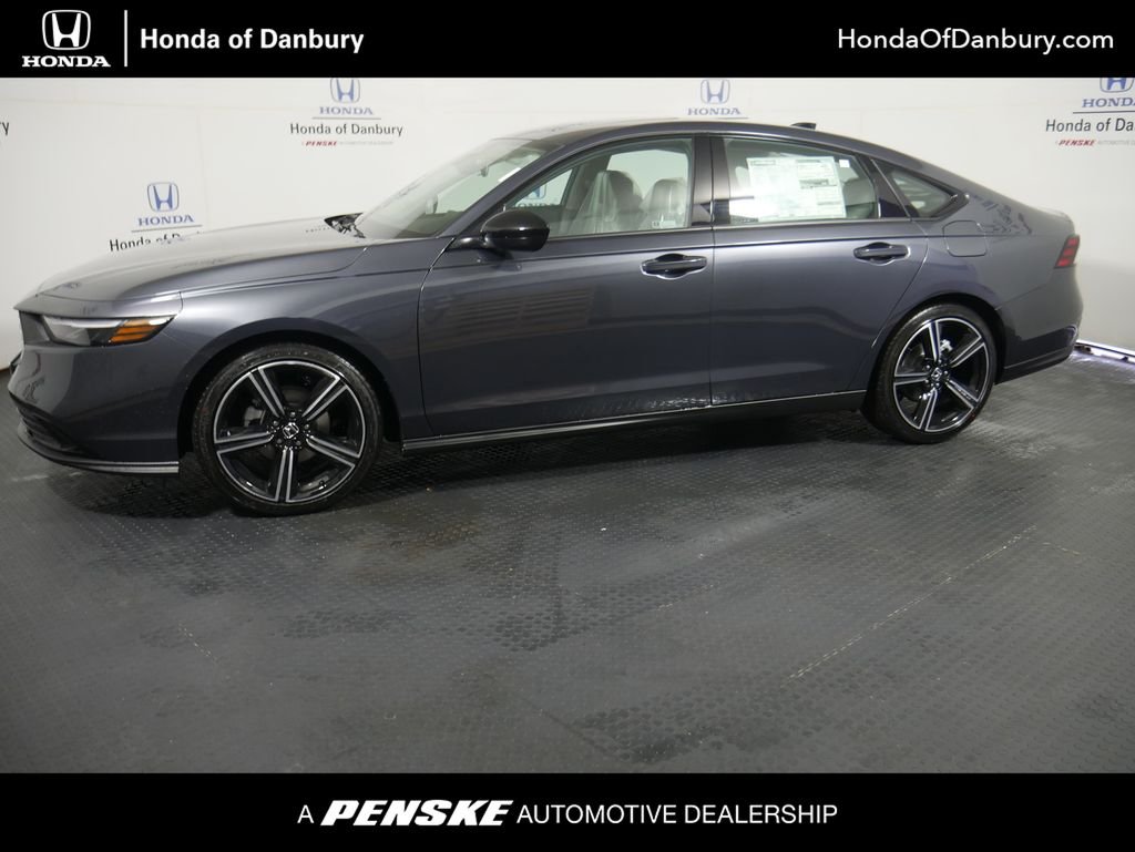 New 2026 Meteorite Gray Metallic Honda SE image 1