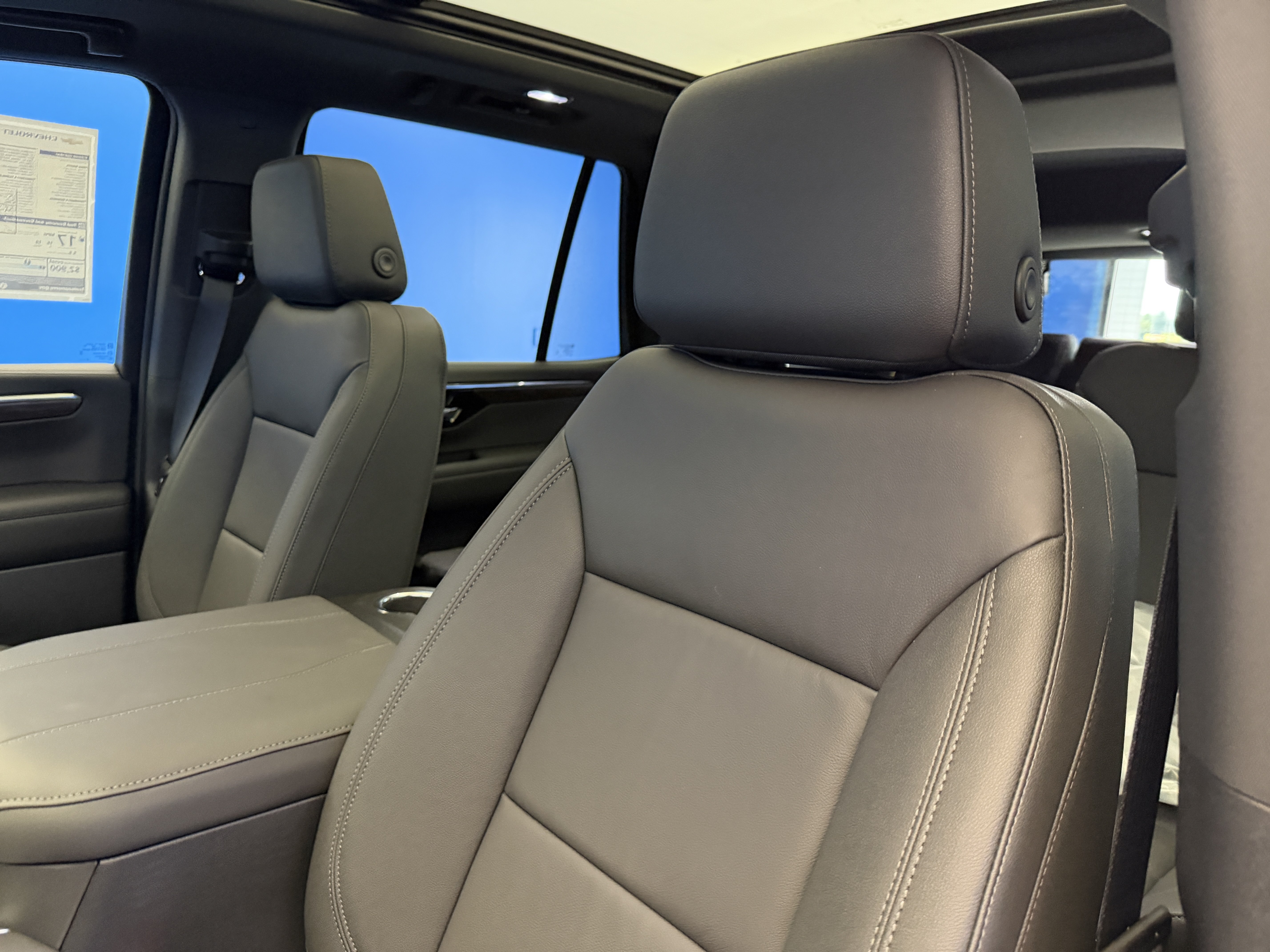 2026 Chevrolet Tahoe Z71 - Photo 14