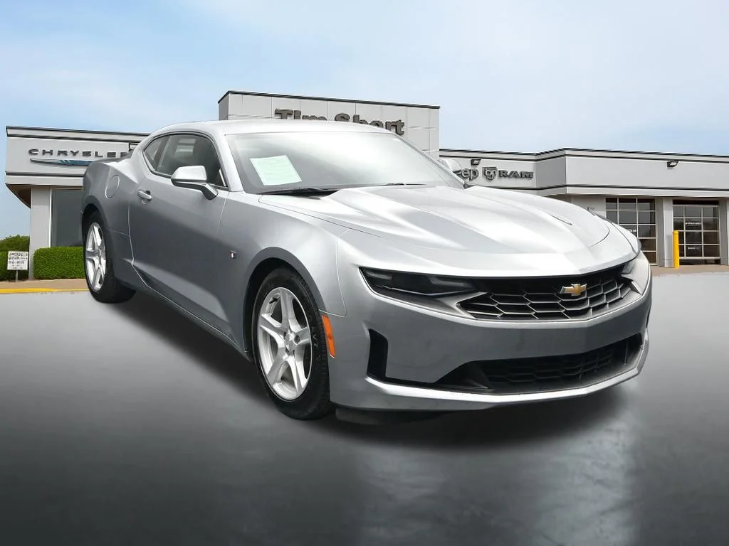 Used 2023 Gray Chevrolet 1LT image 7