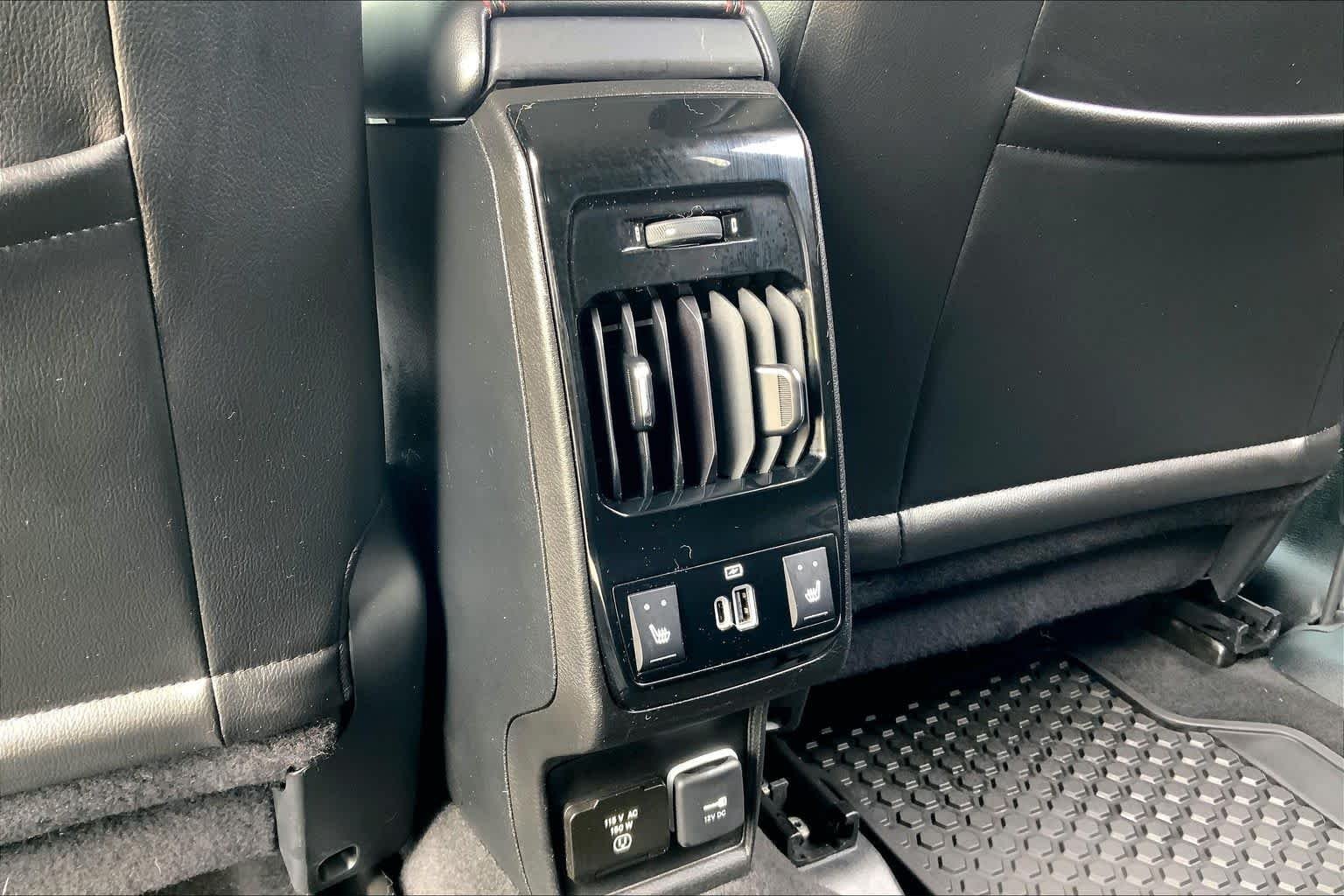 Used 2022 Granite Crystal Metallic Clearcoat Jeep Trailhawk image 32