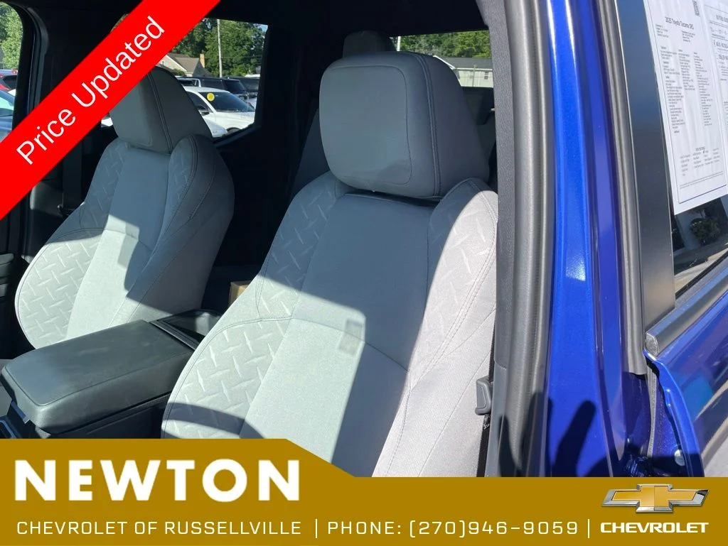 Used 2025 Blue Toyota SR5 image 5