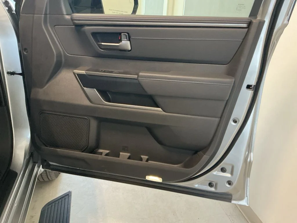 2026 Toyota Tundra Platinum - Photo 24
