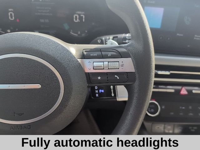 Used 2025 Blue Hyundai SEL image 8