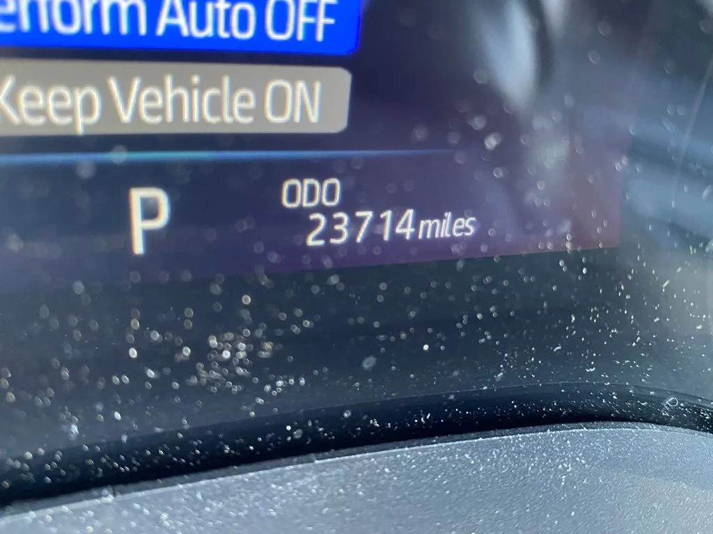 Used 2025 Silver Toyota XLE image 5
