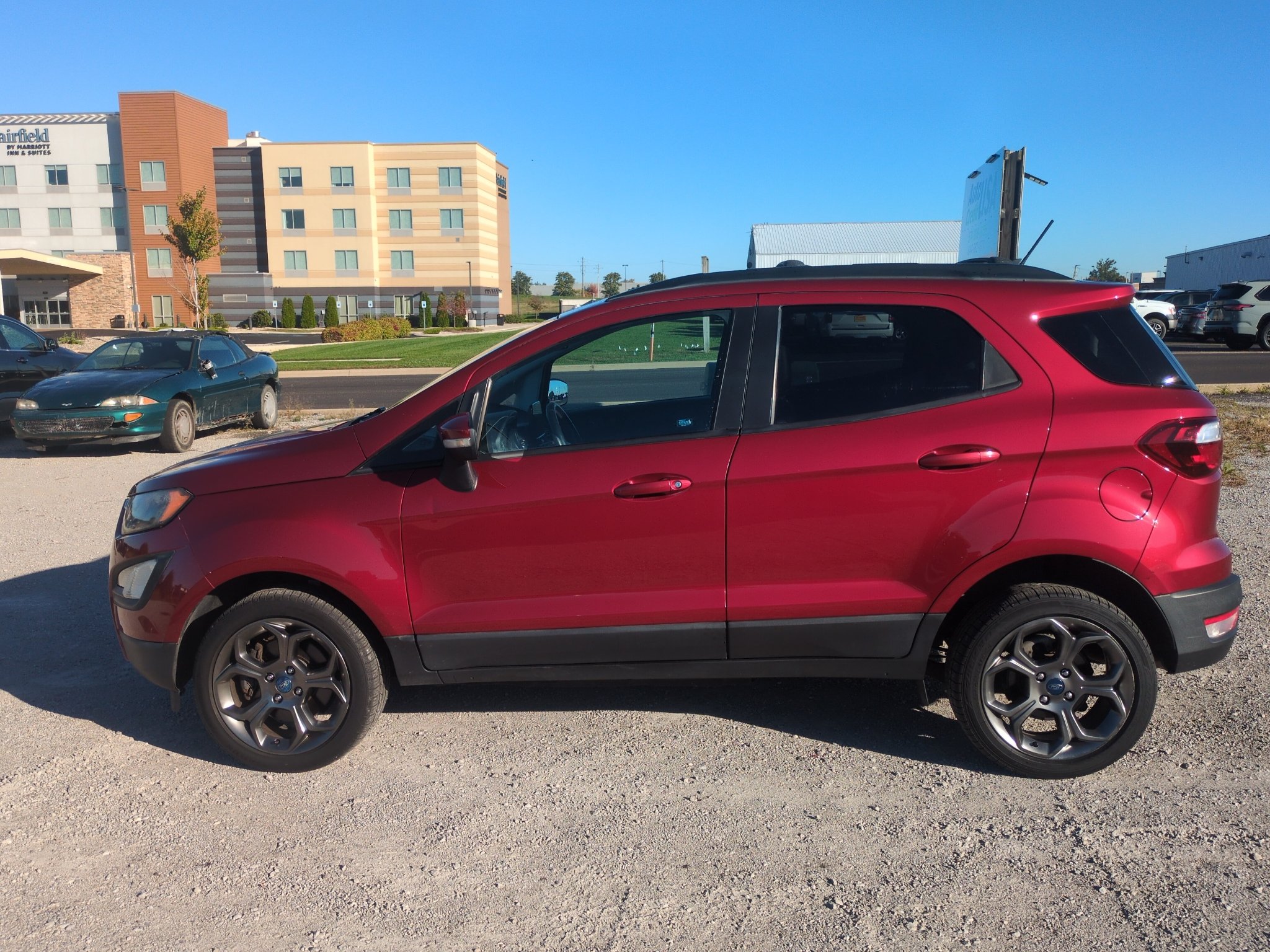 Used 2018 Ruby Red Metallic Tinted Clearcoat Ford SES image 8