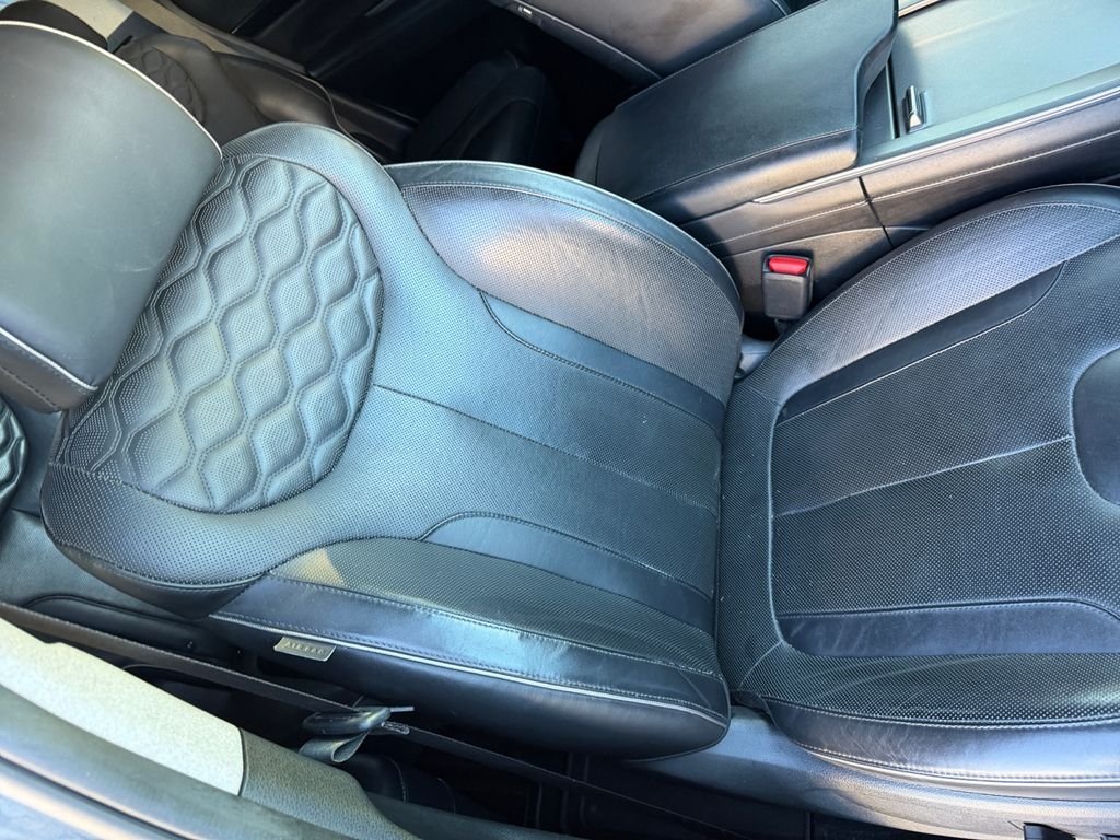 Used 2021 Gray Hyundai Limited image 14