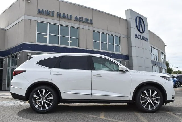 New 2026 Platinum White Pearl Acura Technology Package image 4