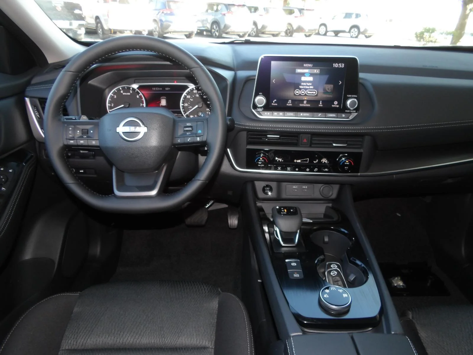 2026 Nissan Rogue SV - Photo 14