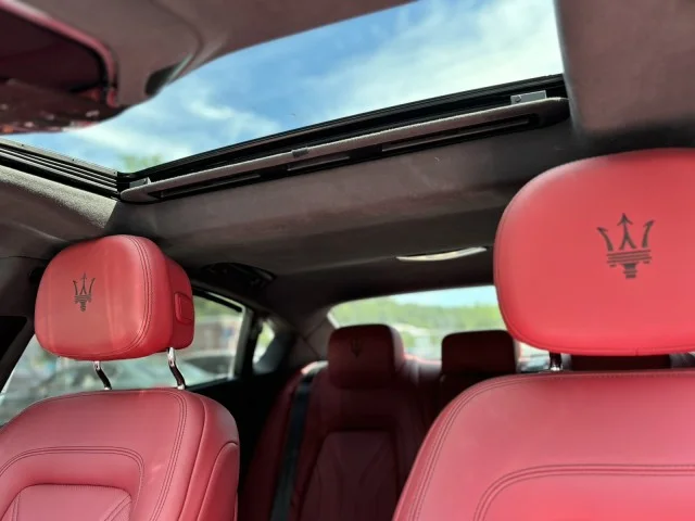2023 Maserati Quattroporte Modena - Photo 29