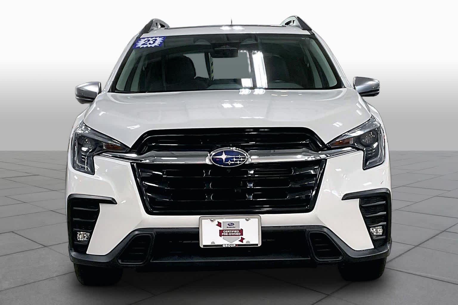 Used 2023 Crystal White Pearl Subaru Limited image 4