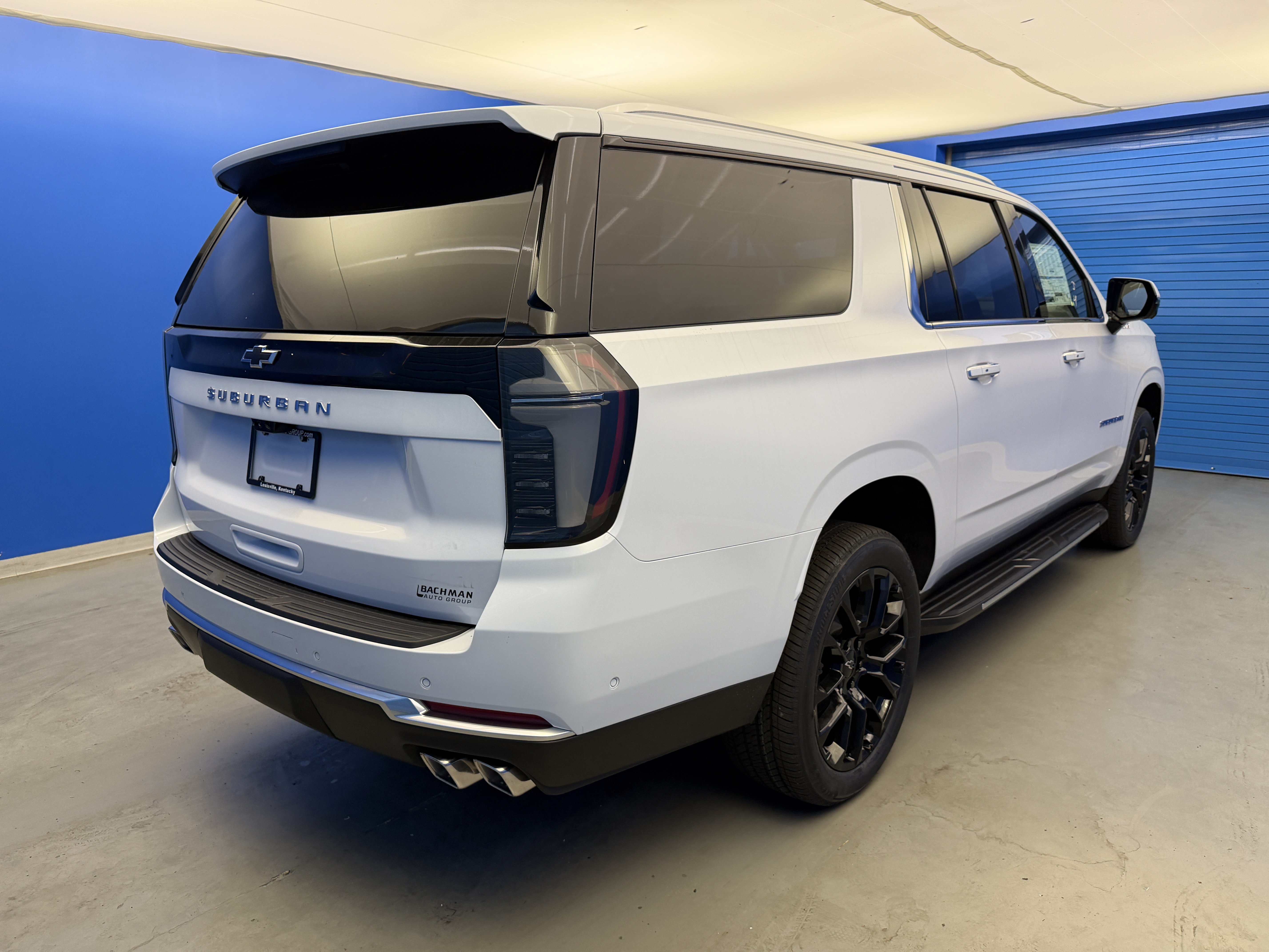 2026 Chevrolet Suburban High Country - Photo 7