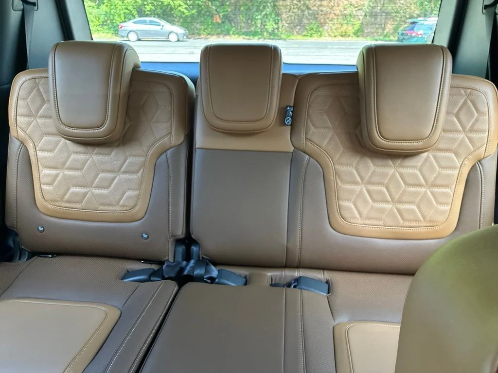 New 2026 Everest White TriCoat / Super Black Two-tone Nissan Platinum Reserve image 22
