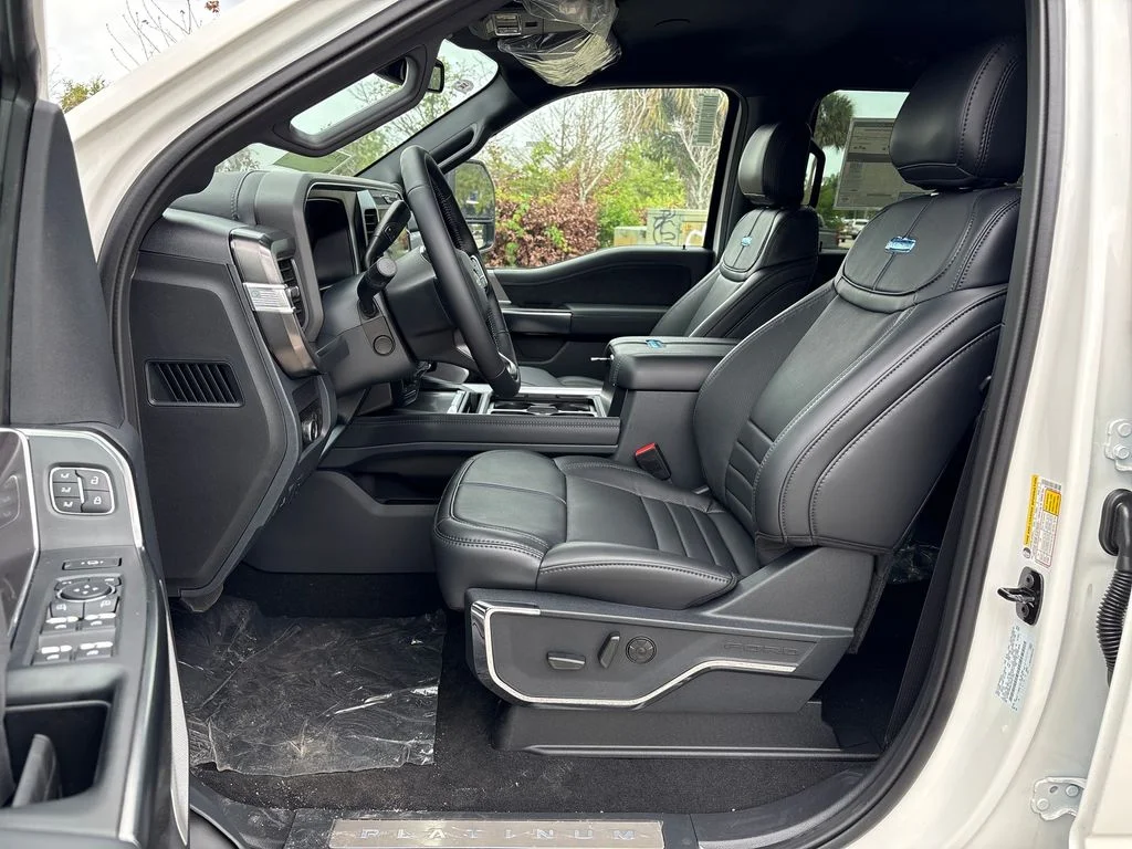 New 2026 White Ford Platinum image 30