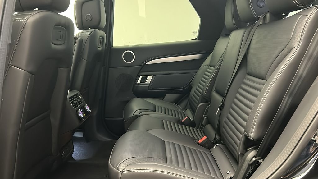 Certified Used 2025 Santorini Black Metallic Land Rover Dynamic SE image 23