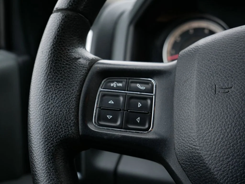 Used 2017 Silver Ram SLT image 18