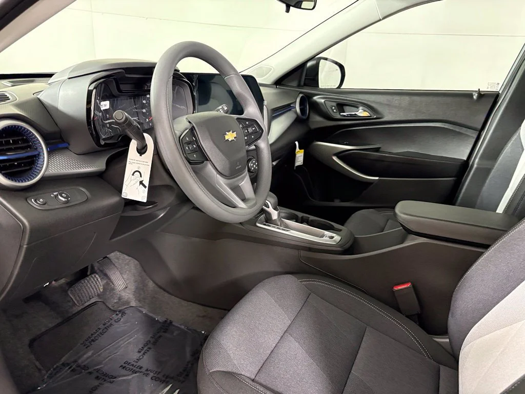 2026 Chevrolet Trax LS - Photo 26