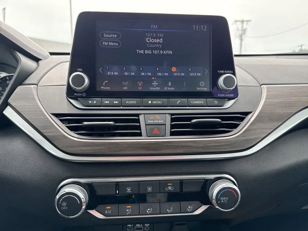 Used 2025 Gray Nissan 2.5 SV image 18