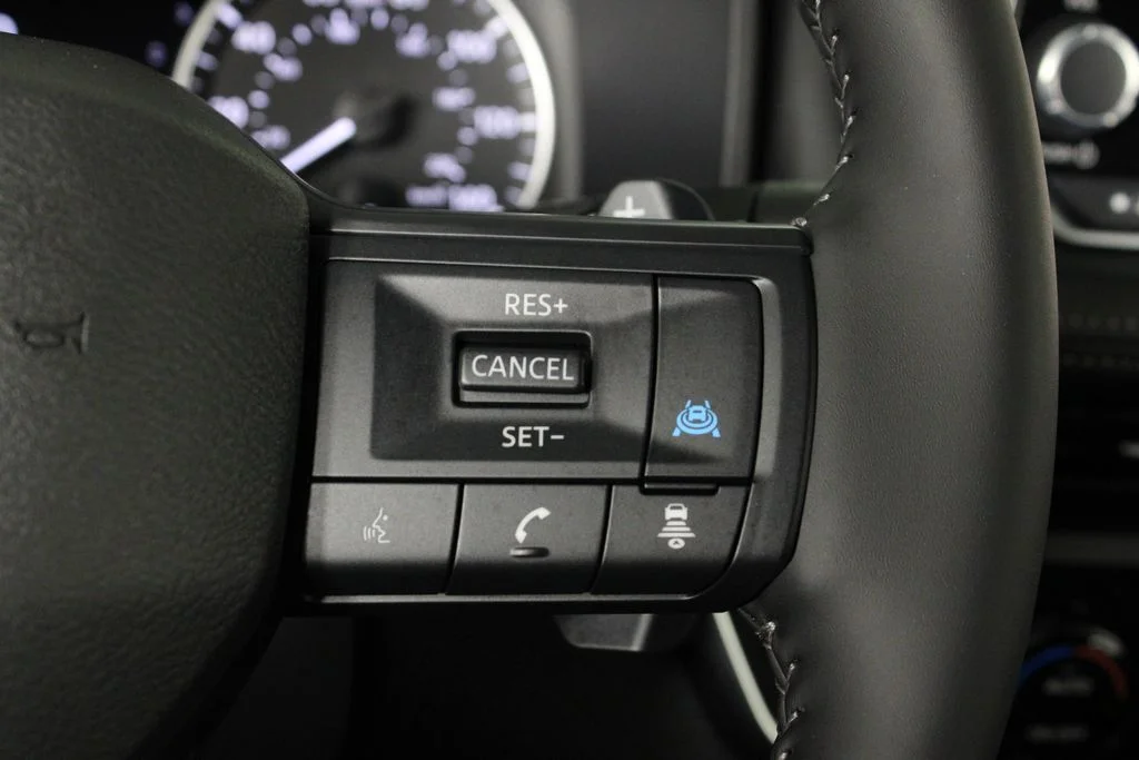 2025 Nissan Rogue SV - Photo 22