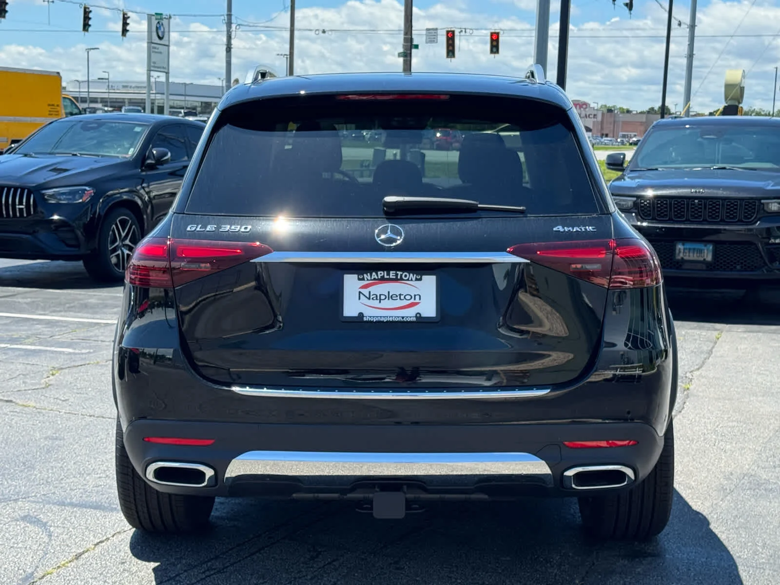 New 2026 Black Mercedes-Benz GLE 350 image 8