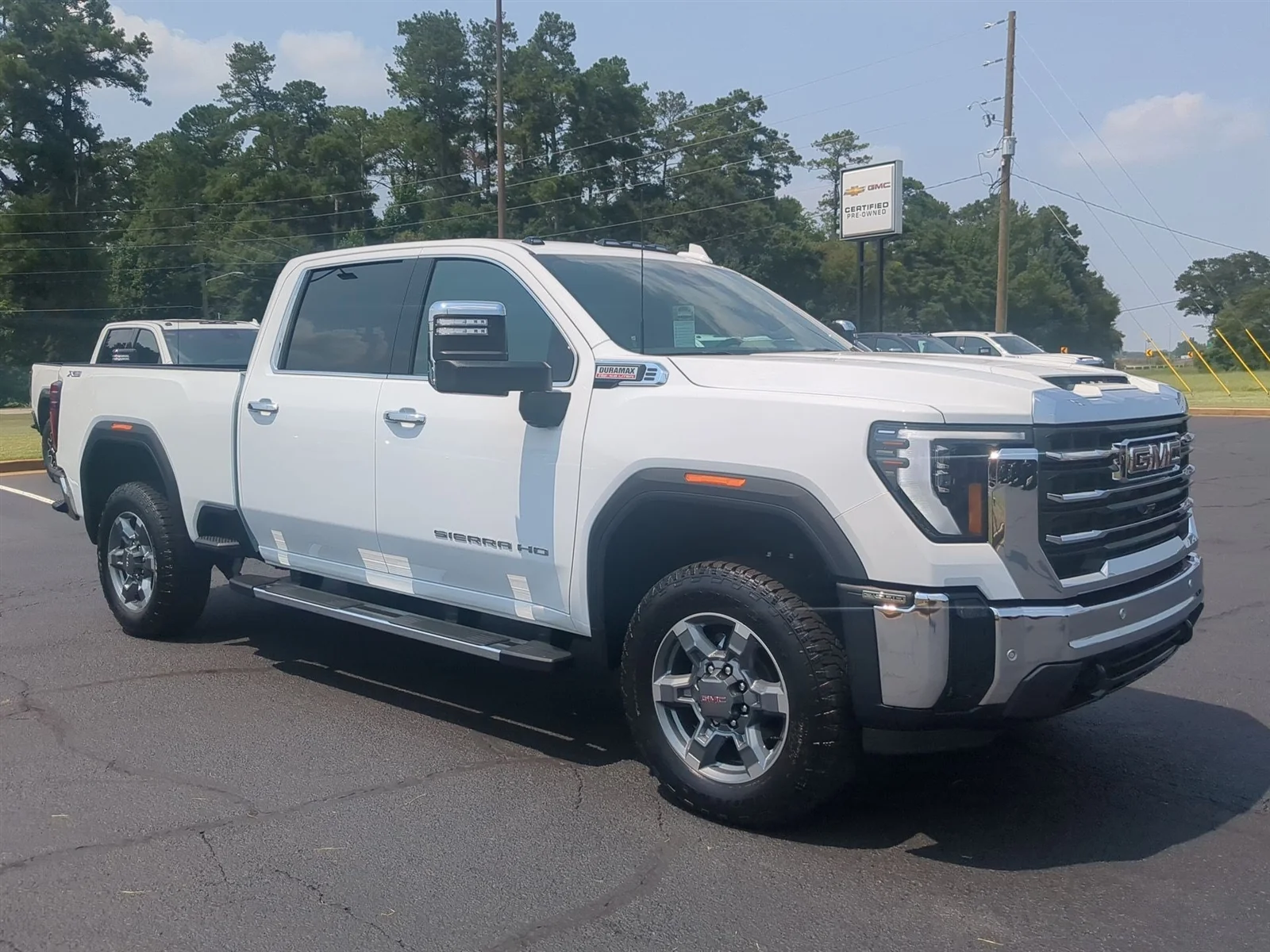 New 2026 Summit White GMC SLT image 26
