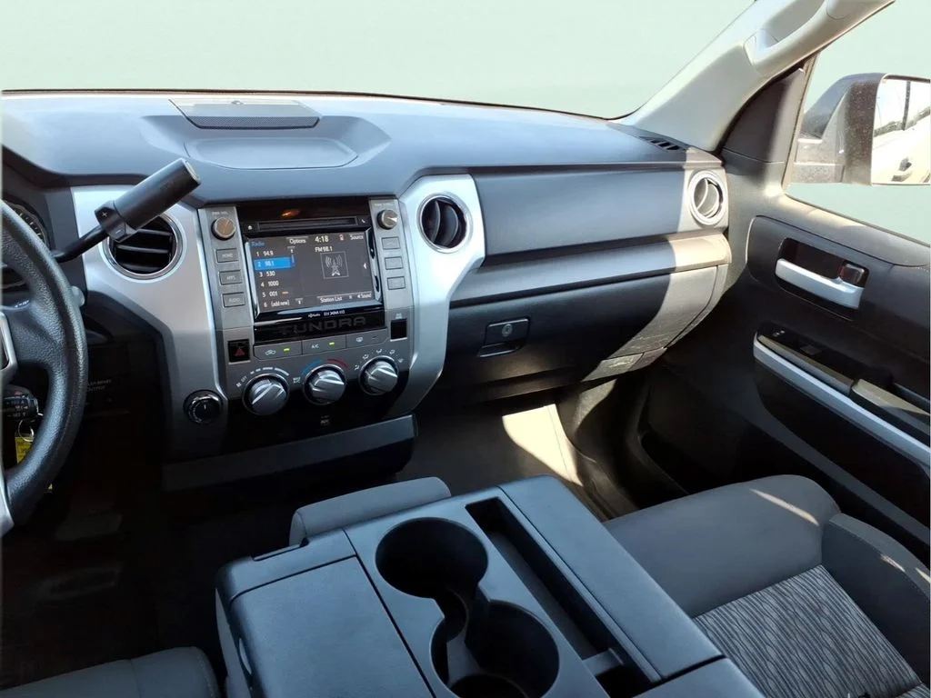 Used 2019 Gray Toyota SR5 image 15