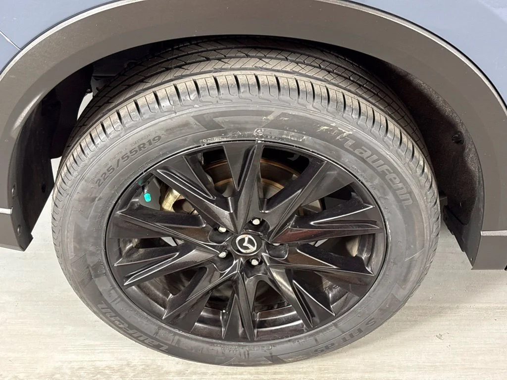 Used 2024 Gray Mazda 2.5 S Carbon Edition image 10