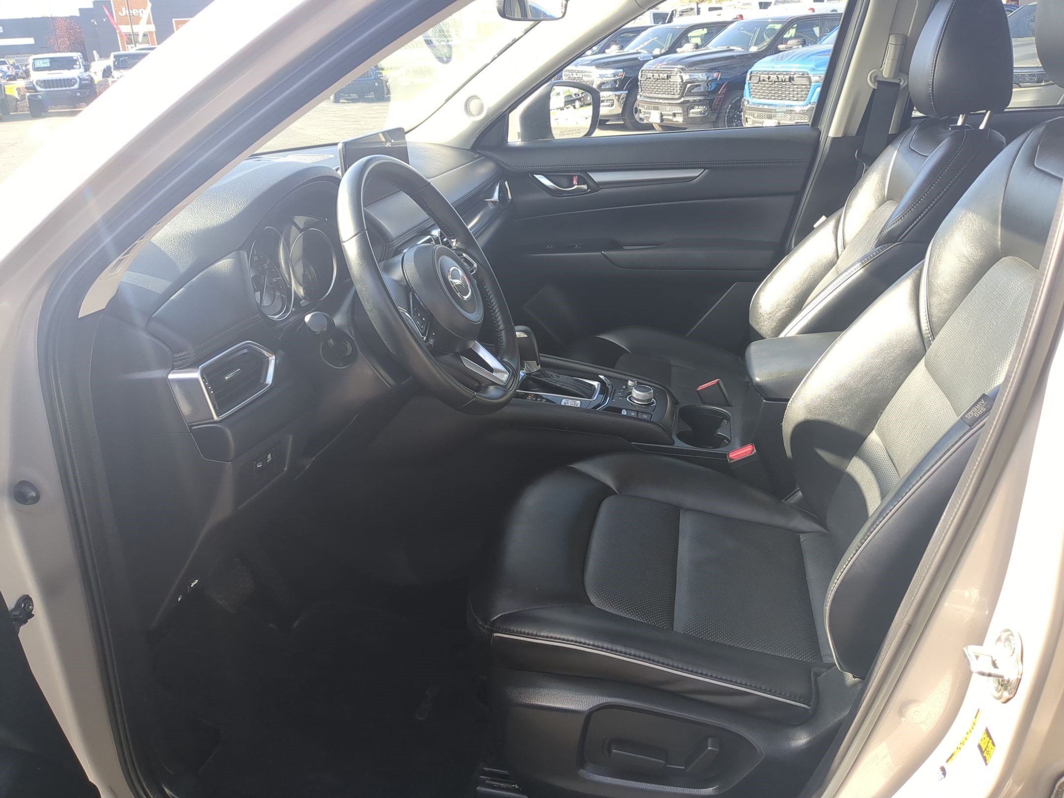 Used 2025 Platinum Quartz Metallic Mazda 2.5 S Select Package image 16