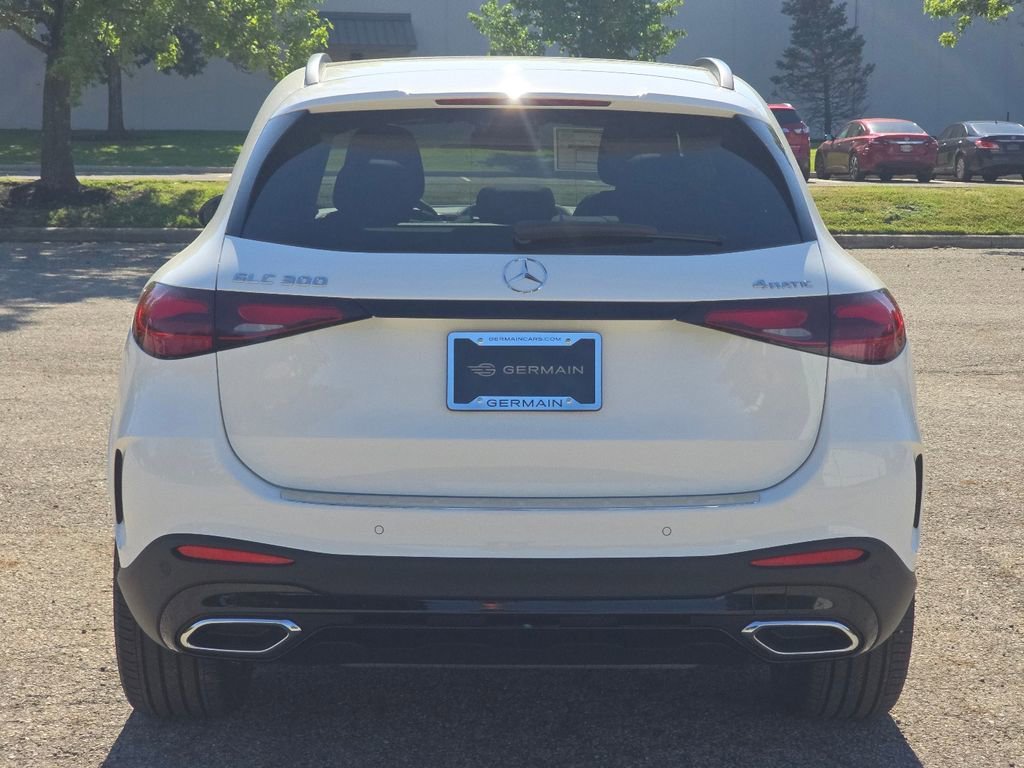 New 2026 Polar White Mercedes-Benz GLC 300 image 54