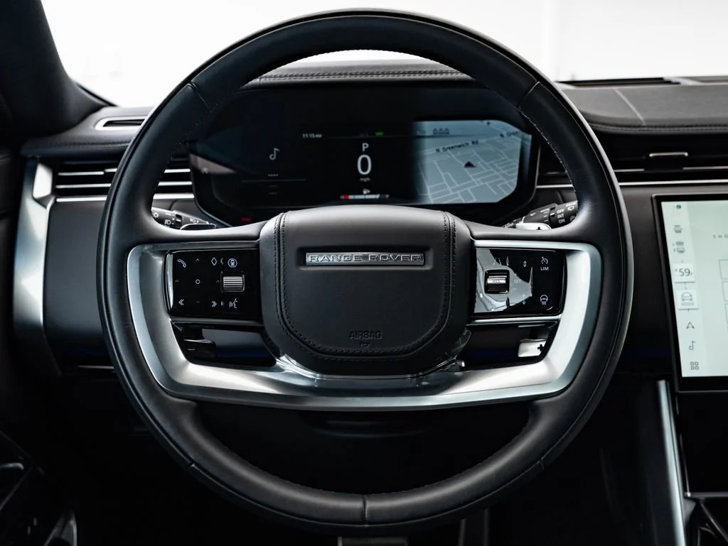 Used 2025 Carpathian Grey Premium Metallic Land Rover SE image 41