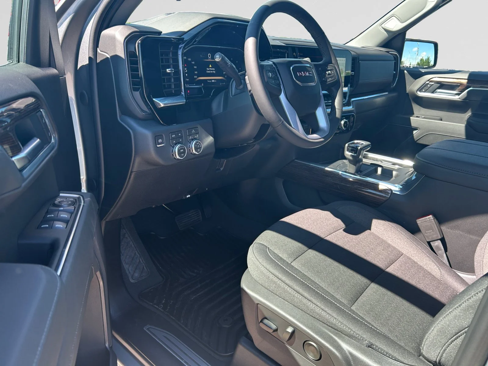 New 2026 Sterling Metallic GMC Elevation image 12