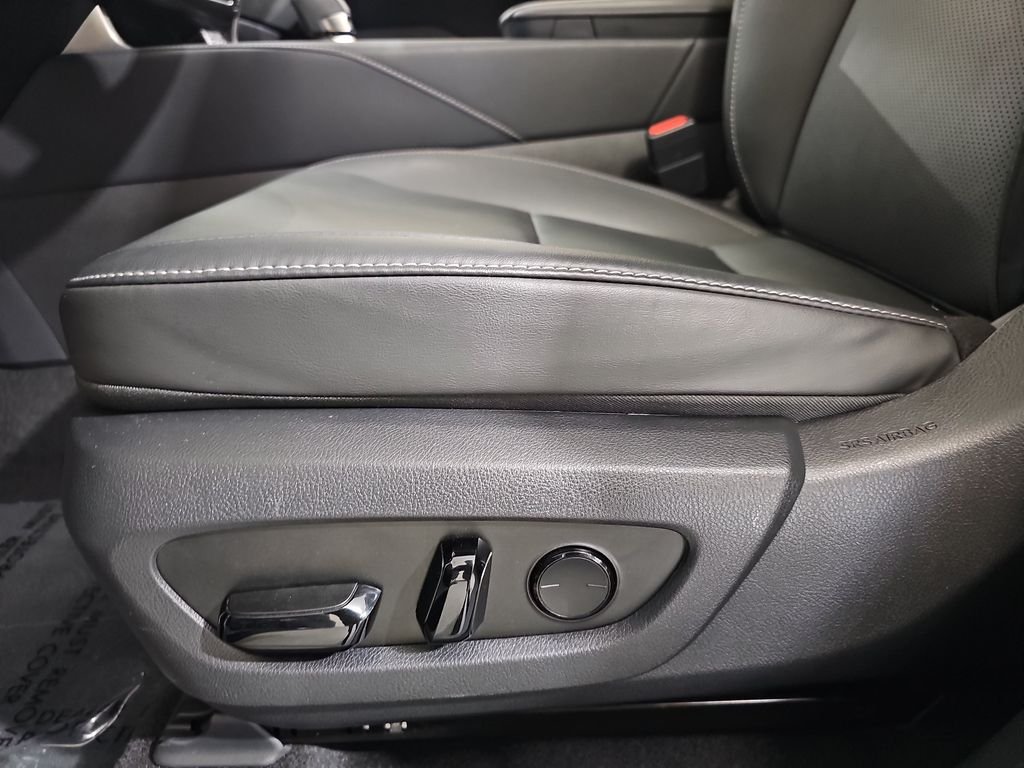 Used 2025 IRIDIUM Lexus 350h Premium image 32