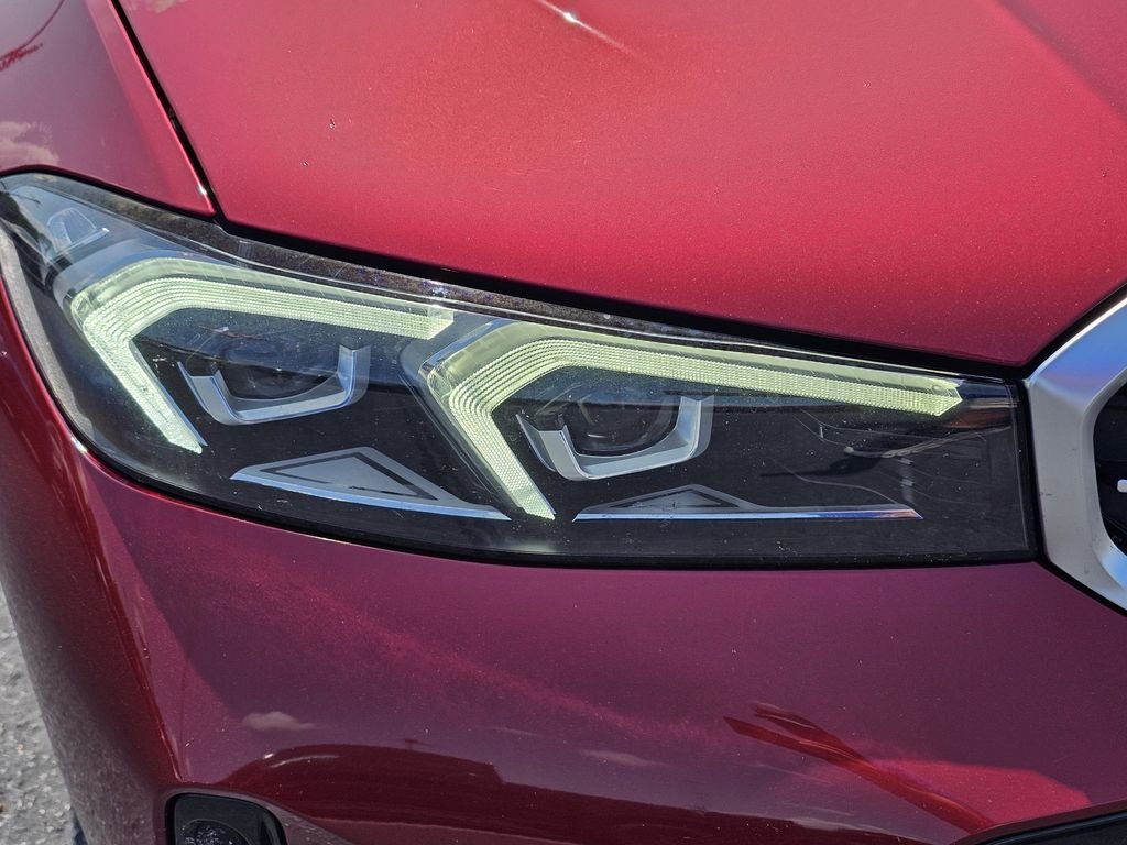 Used 2025 Red BMW M340i image 4