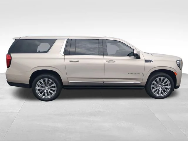 Used 2024 Pearl Beige Metallic GMC Denali image 7