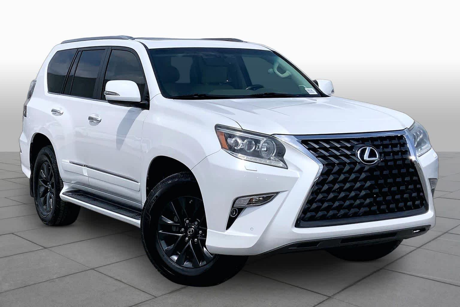 Used 2014 Starfire Pearl Lexus  image 3