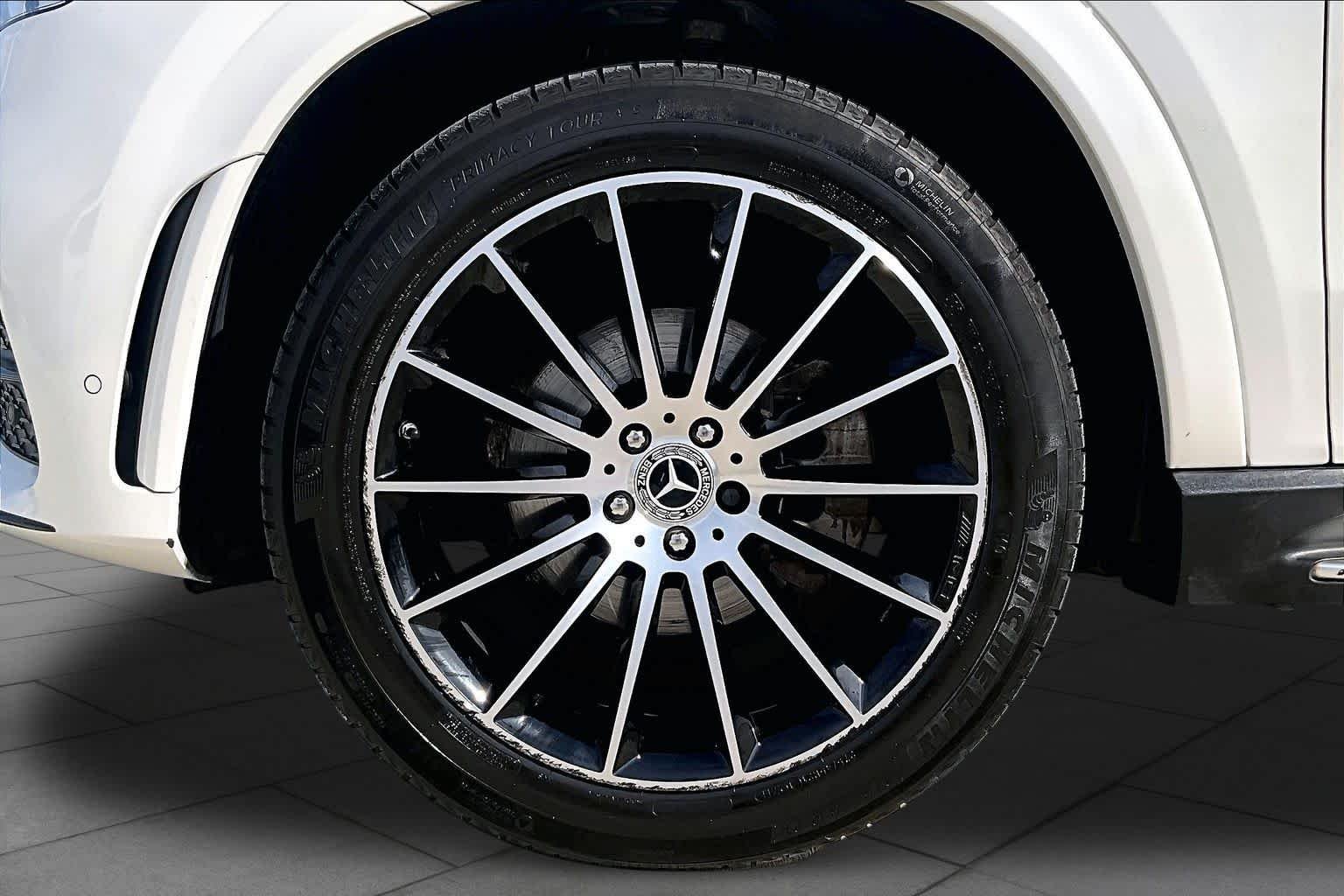 Used 2022 MANUFAKTUR Diamond White Bright Mercedes-Benz GLE 350 image 11