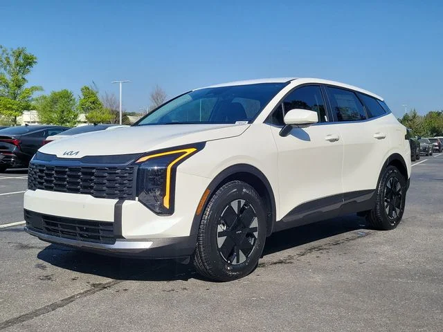 New 2026 Snow White Pearl Kia LX image 28