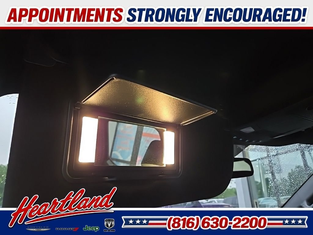 Used 2018 Black Ford Lariat image 82