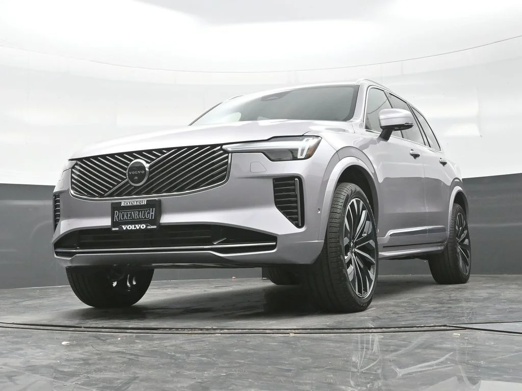 New 2026 Aurora Silver Volvo Plus image 31