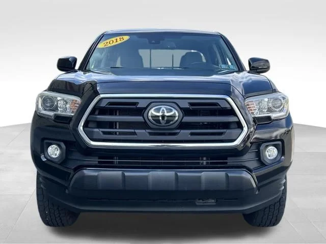 Used 2018 Black Toyota SR5 image 8